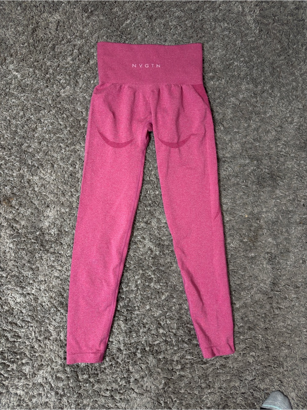 NVGTN Magenta High-Waist Sculpting Leggings